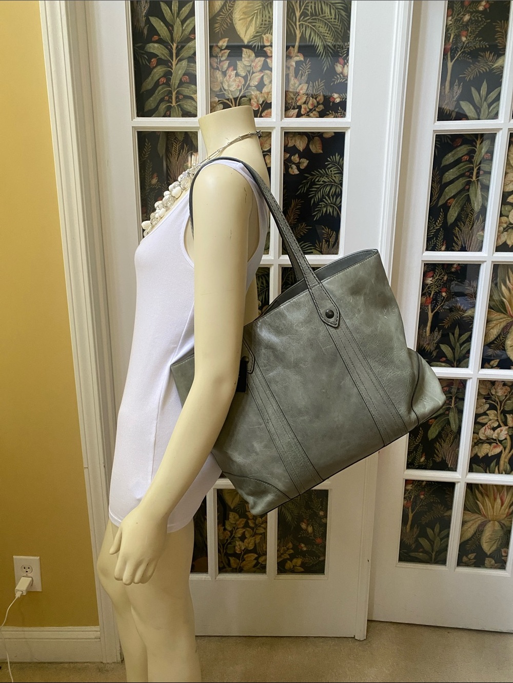 NWT FRYE $358 Fern Sage Green Distressed Leather Shoulder Tote w/Frye Duster bag - Picture 3 of 14